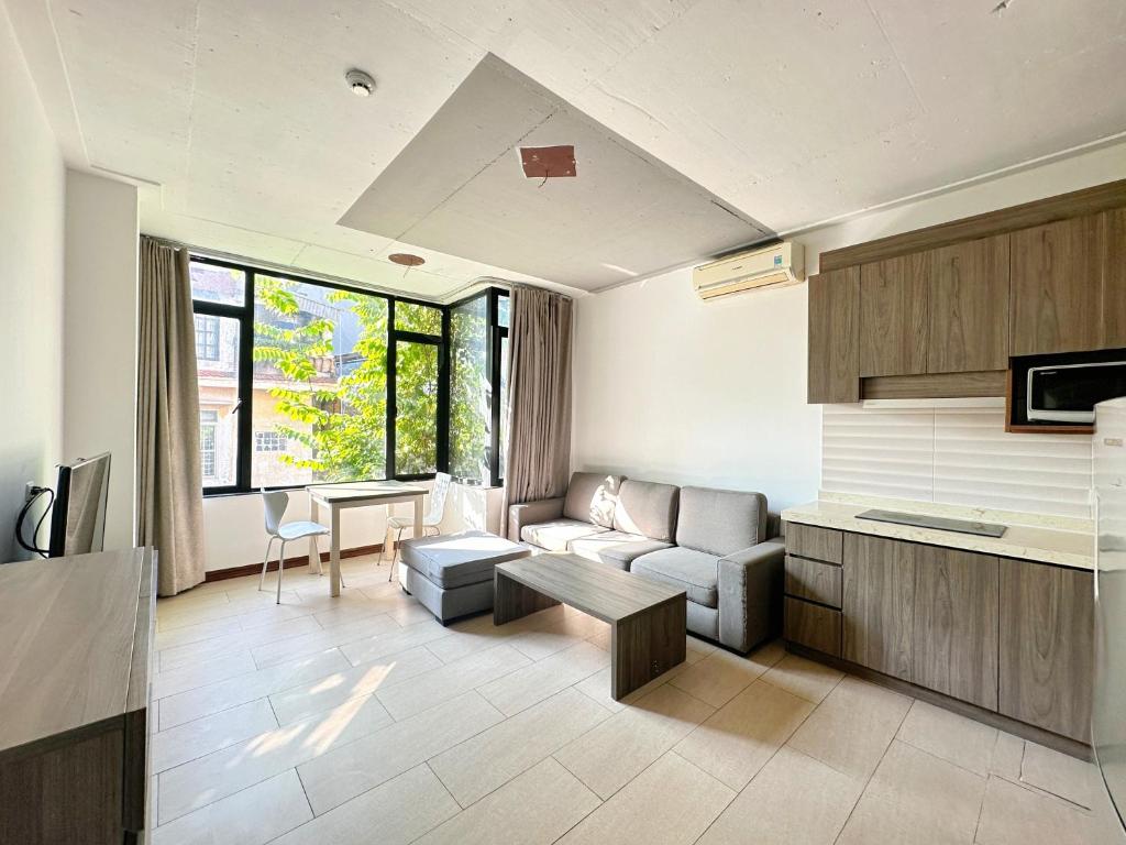 The Westlake Collection, The poetic Tu Hoa Peninsula – Hanoi